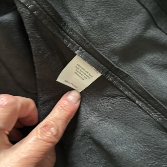 Jakett NYC leather trucker jacket. - Picture 8 of 8